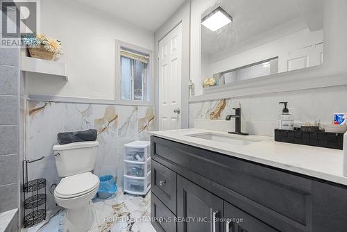 26 Cartier Crescent, Toronto, ON - Indoor Photo Showing Bathroom