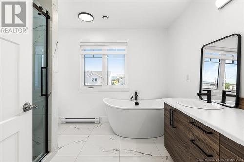 9 Brooklyn Street, Moncton, NB - Indoor Photo Showing Bathroom