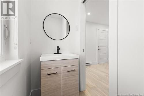 9 Brooklyn Street, Moncton, NB - Indoor Photo Showing Bathroom