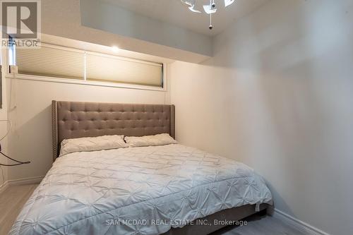 53 Guyatt Road, Hamilton, ON - Indoor Photo Showing Bedroom