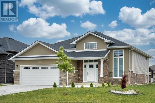 200 Lennox Avenue, Essex, ON - Outdoor With Facade