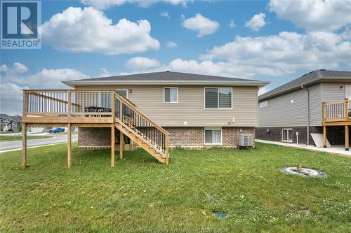 200 Lennox Avenue, Essex, ON - Outdoor With Deck Patio Veranda