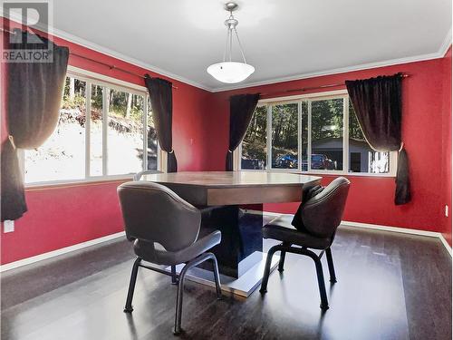 1630 168 Mile Road, Williams Lake, BC - Indoor Photo Showing Dining Room