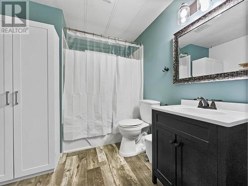 1630 168 Mile Road, Williams Lake, BC - Indoor Photo Showing Bathroom