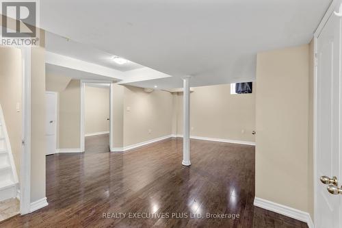 142 George Robinson Drive, Brampton, ON - Indoor