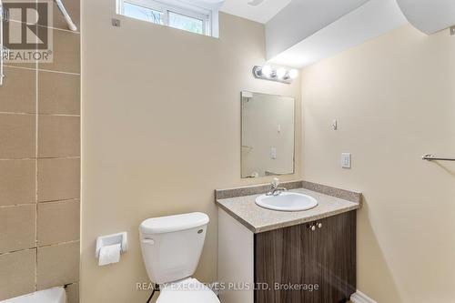 142 George Robinson Drive, Brampton, ON - Indoor Photo Showing Bathroom