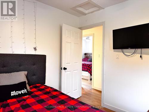 95 Cedar Drive, Trent Hills (Hastings), ON - Indoor Photo Showing Bedroom