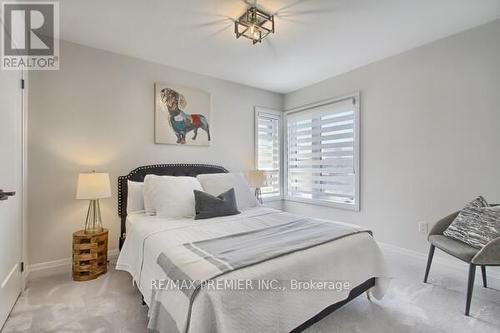 73 Ferragine Crescent, Bradford West Gwillimbury, ON - Indoor Photo Showing Bedroom