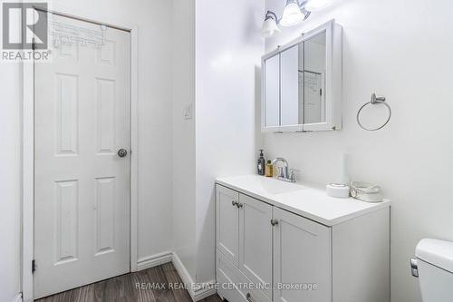 29 - 1050 Shawnmarr Road, Mississauga, ON - Indoor Photo Showing Bathroom