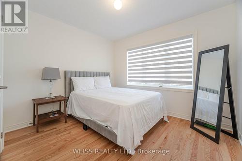 664 Fleetwood Drive, Oshawa, ON - Indoor Photo Showing Bedroom