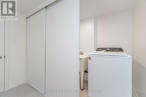 664 Fleetwood Drive, Oshawa, ON -  Photo Showing Laundry Room