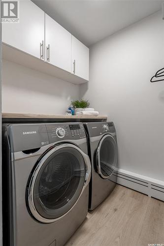 426 Delaronde Road, Saskatoon, SK - Indoor Photo Showing Laundry Room