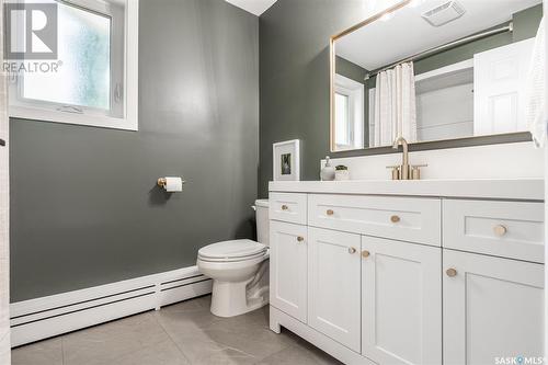 426 Delaronde Road, Saskatoon, SK - Indoor Photo Showing Bathroom