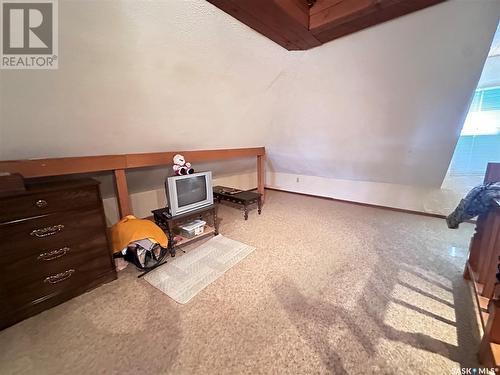 602 Railway Avenue, Bienfait, SK - Indoor Photo Showing Other Room