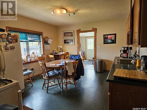 602 Railway Avenue, Bienfait, SK - Indoor Photo Showing Other Room