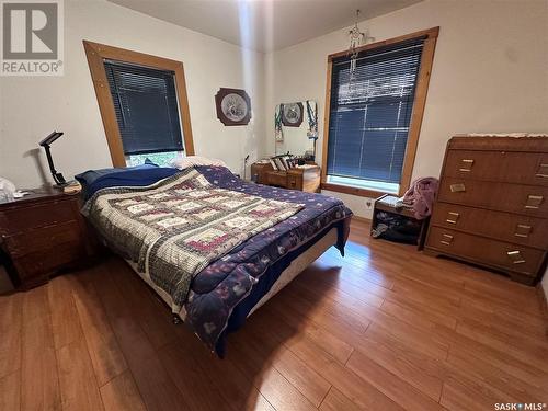 602 Railway Avenue, Bienfait, SK - Indoor Photo Showing Bedroom