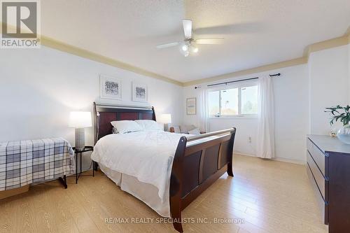 5 Rangeland Road, Brampton (Sandringham-Wellington), ON - Indoor Photo Showing Bedroom