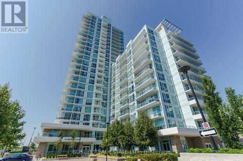 513 - 10 Deerlick Court, Toronto, ON - Outdoor With Balcony With Facade