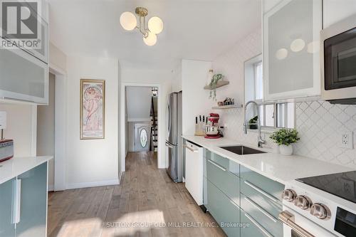 60 Carrick Avenue, Toronto, ON - Indoor Photo Showing Kitchen With Upgraded Kitchen