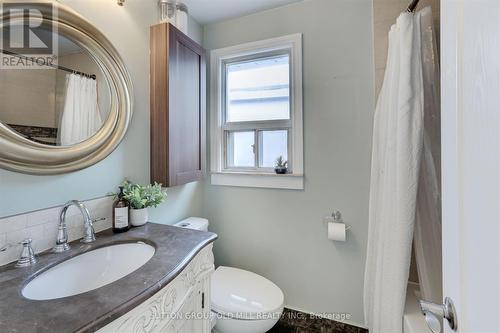 60 Carrick Avenue, Toronto, ON - Indoor Photo Showing Bathroom