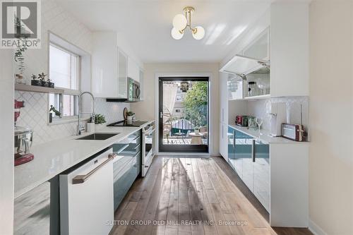 60 Carrick Avenue, Toronto, ON - Indoor Photo Showing Kitchen With Upgraded Kitchen