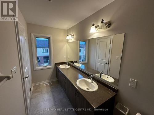 24 - 15 Blacklock Street, Cambridge, ON - Indoor Photo Showing Bathroom