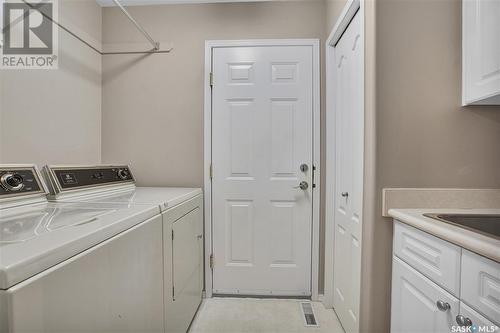 114 801 Heritage Crescent, Saskatoon, SK - Indoor Photo Showing Laundry Room