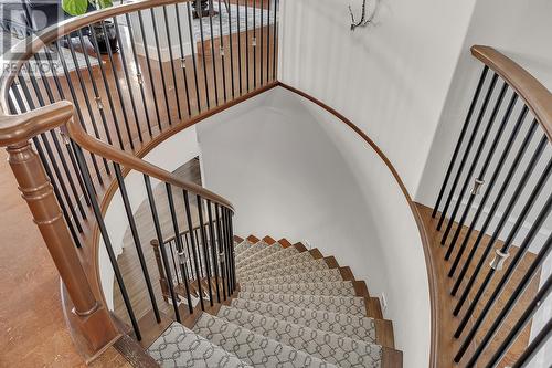 4822 Carmel Crescent, Kelowna, BC - Indoor Photo Showing Other Room