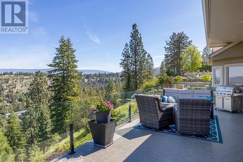 4822 Carmel Crescent, Kelowna, BC - Outdoor With Deck Patio Veranda