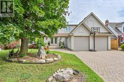 10 DOUGLAS PLACE  Hamilton (Stoney Creek), ON L8G 1M6