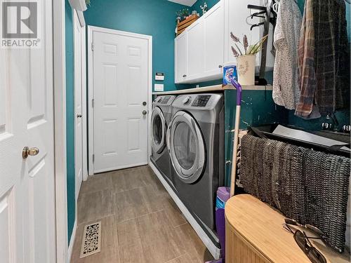 128 375 Mandarino Place, Williams Lake, BC - Indoor Photo Showing Laundry Room