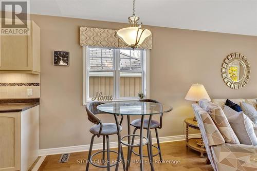 270 Bowen Drive, Peterborough (Northcrest), ON - Indoor Photo Showing Dining Room