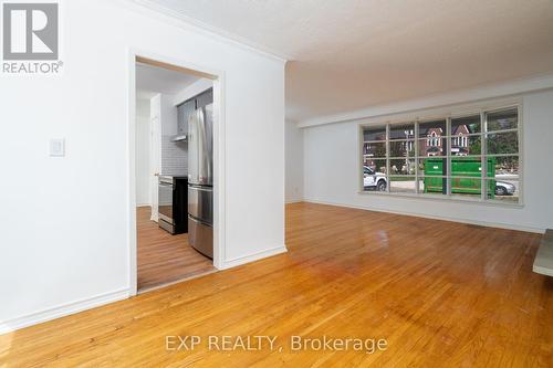 25 Bell Court, Vaughan, ON - Indoor Photo Showing Other Room