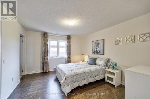 509 Clifford Perry Place, Newmarket, ON - Indoor Photo Showing Bedroom