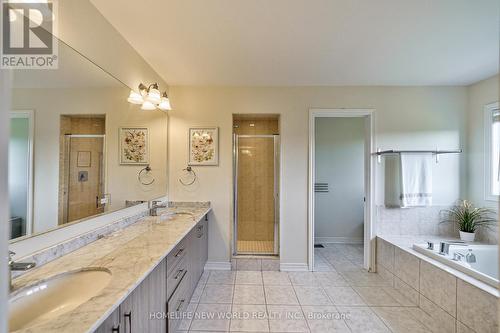 509 Clifford Perry Place, Newmarket, ON - Indoor Photo Showing Bathroom