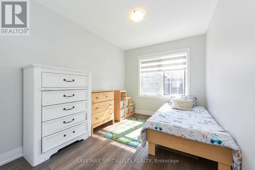 16 Faye Street, Brampton, ON - Indoor Photo Showing Bedroom