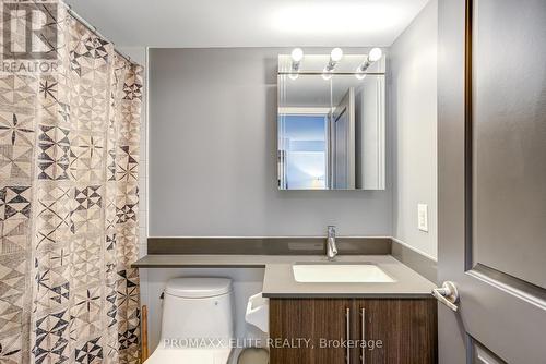 907 - 1 Michael Power Place, Toronto (Islington-City Centre West), ON - Indoor Photo Showing Bathroom