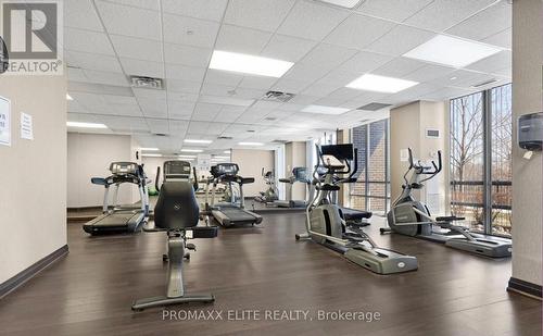 907 - 1 Michael Power Place, Toronto, ON - Indoor Photo Showing Gym Room