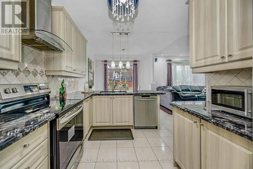 16 Rougebank Avenue, Caledon, ON - Indoor Photo Showing Kitchen With Stainless Steel Kitchen With Upgraded Kitchen