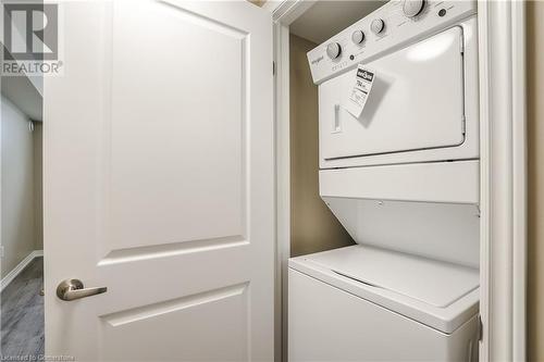 183 Rykert Street Street Unit# B, St. Catharines, ON - Indoor Photo Showing Laundry Room