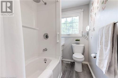 2259 Ingersoll Drive, Burlington, ON - Indoor Photo Showing Bathroom