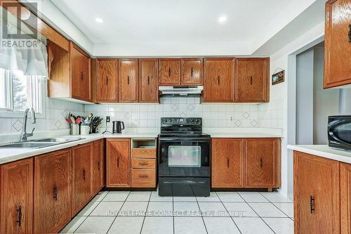 100 Sullivan Drive N, Ajax, ON - Indoor Photo Showing Kitchen With Double Sink