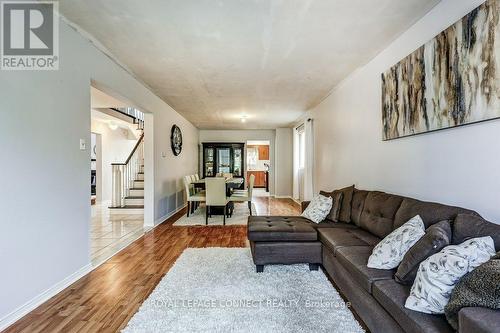 100 Sullivan Drive N, Ajax, ON - Indoor Photo Showing Living Room