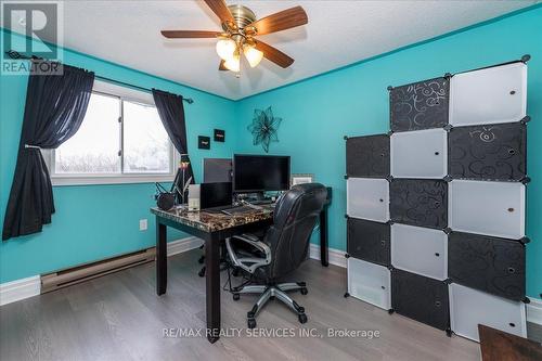 8 Wells Crescent, Barrie, ON - Indoor Photo Showing Office