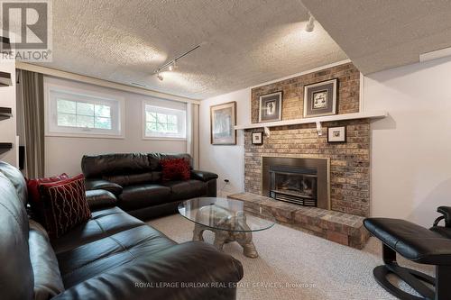 2259 Ingersoll Drive, Burlington, ON - Indoor Photo Showing Living Room With Fireplace