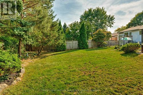 2259 Ingersoll Drive, Burlington, ON - Outdoor