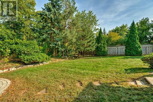 2259 Ingersoll Drive, Burlington, ON - Outdoor