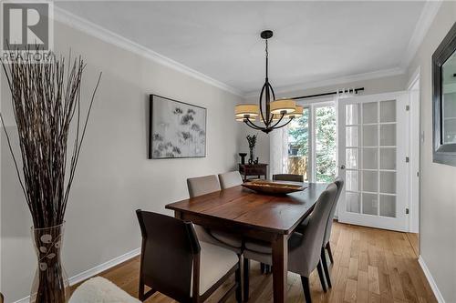 565 Dean Drive, Cornwall, ON - Indoor Photo Showing Dining Room