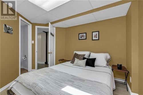 565 Dean Drive, Cornwall, ON - Indoor Photo Showing Bedroom