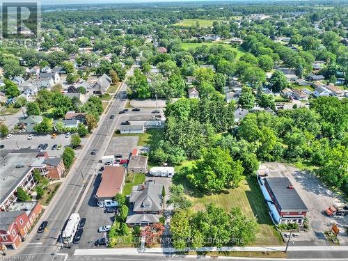 3758 Main Street, Niagara Falls, ON - Outdoor With View